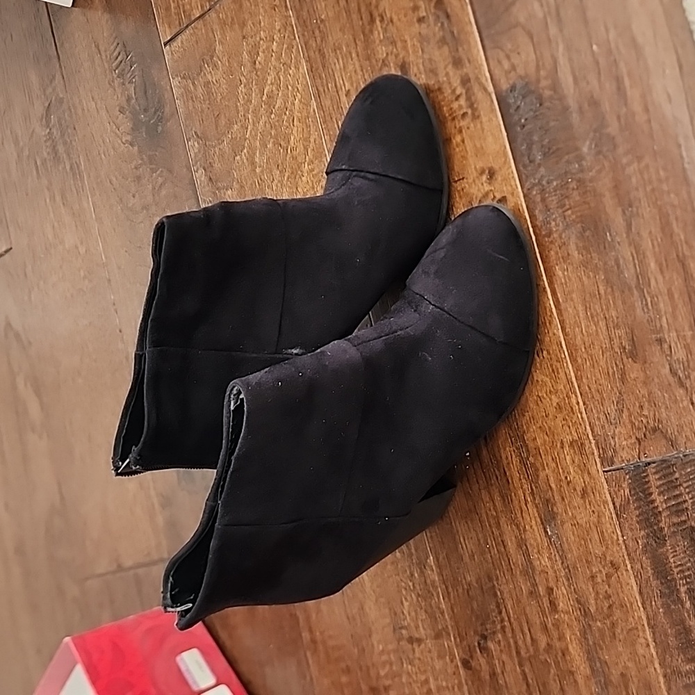 Carlos Booties